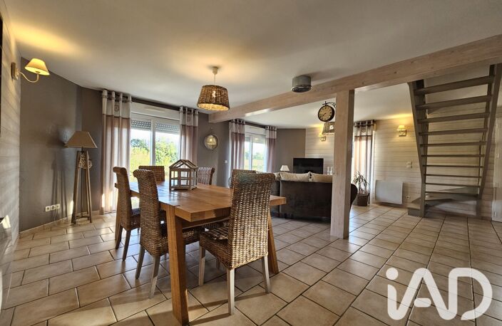 Vente Maison/villa 3 pièces — photo 2
