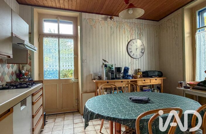 Vente Maison de ville 8 pièces — photo 2