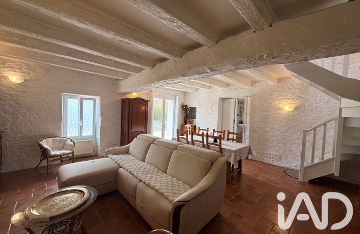 Vente Maison/villa 10 pièces — photo 2