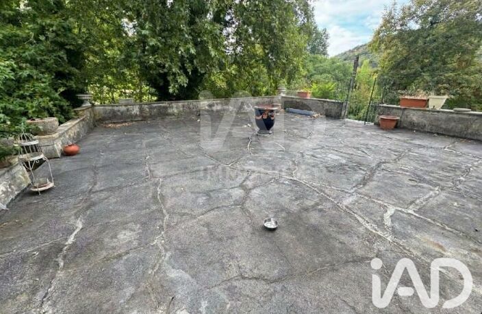 Vente Maison/villa 9 pièces — photo 2