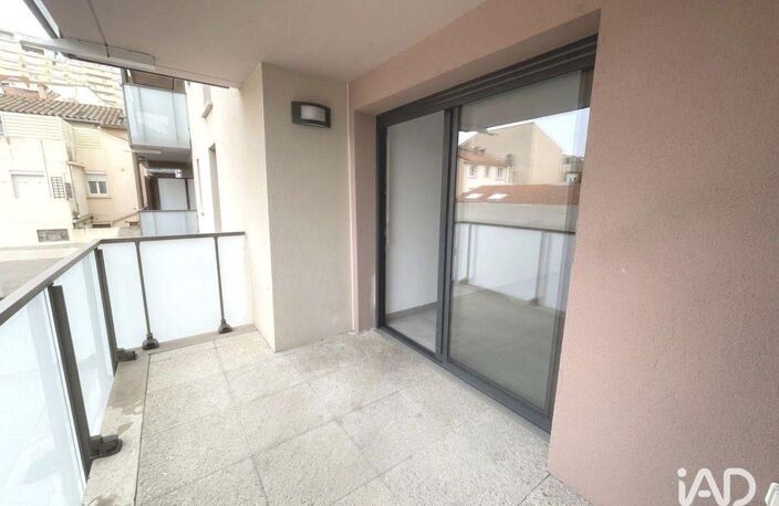 Vente Appartement 3 pièces — photo 2