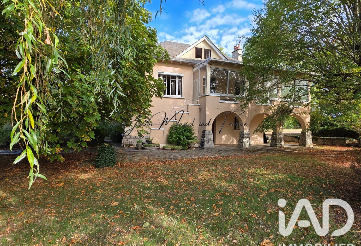 Vente Maison/villa 8 pièces — photo 1