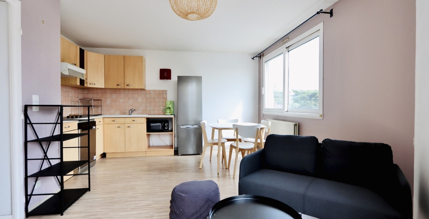 T2 meublé - 6 rue Villon — photo 1