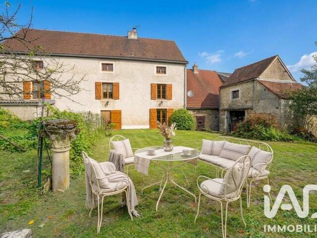 Vente Maison de village 7 pièces — photo du bien