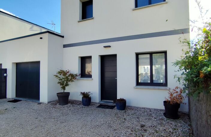 Vente Maison/villa 5 pièces — photo 2