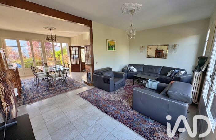 Vente Maison/villa 7 pièces — photo 2