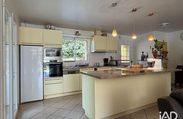 Vente Maison/villa 7 pièces — photo 3