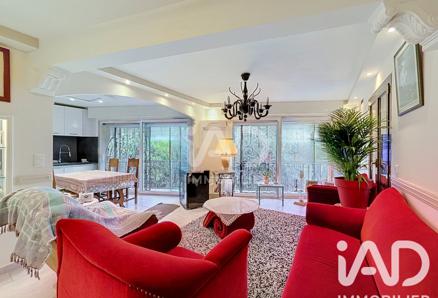 Vente Maison/villa 8 pièces — photo 1