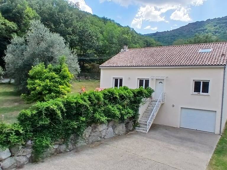 Vente Maison/villa 7 pièces — photo 1