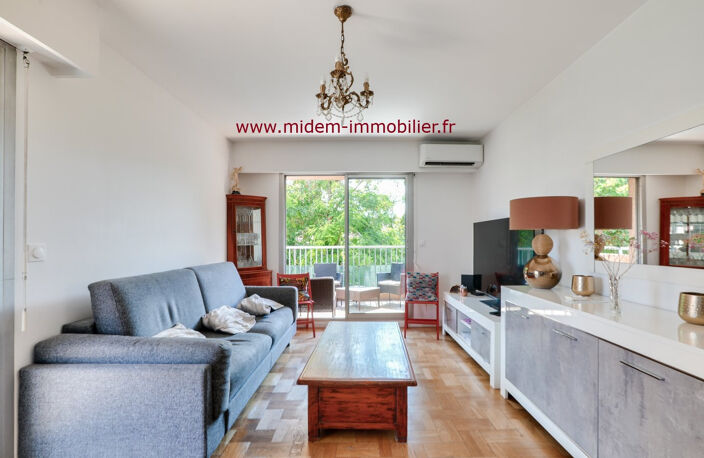 CROS CAGNES : Adorable 2 PIèces (51m2) Terrasses Calme Toutes Commodités et Plages — photo 2