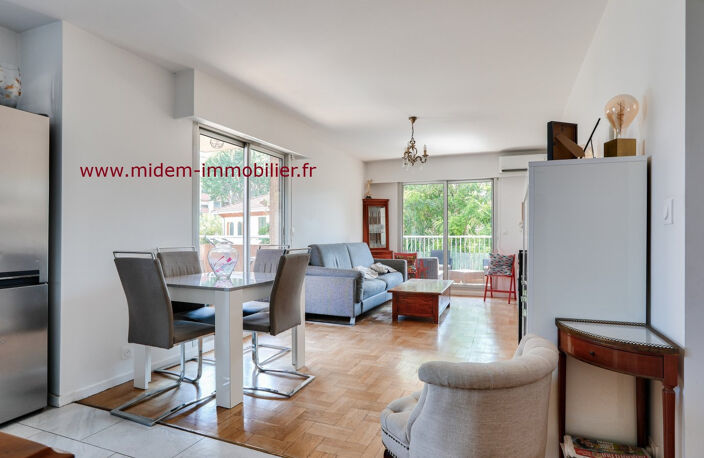CROS CAGNES : Adorable 2 PIèces (51m2) Terrasses Calme Toutes Commodités et Plages — photo 3