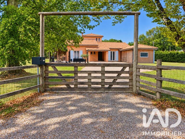 Vente Maison traditionnelle 7 pièces — photo 1
