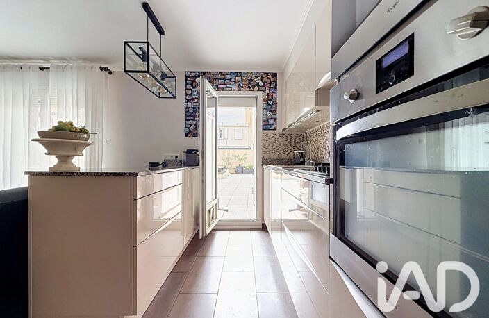 Vente Appartement 4 pièces — photo 3