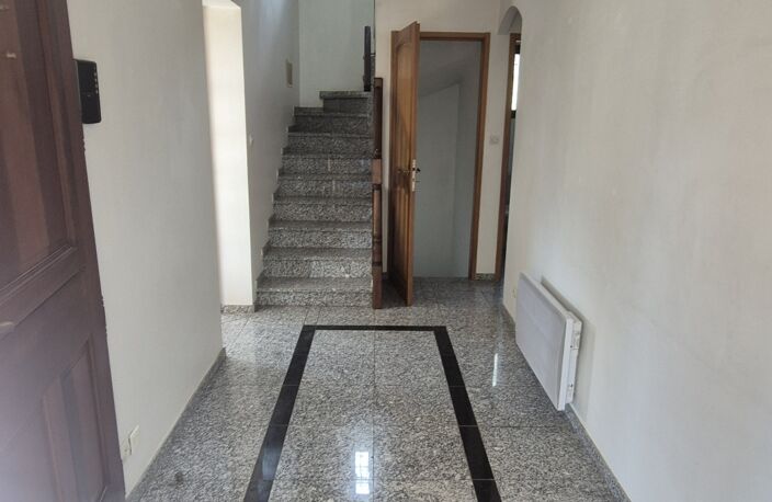 Vente Maison traditionnelle 6 pièces — photo 3