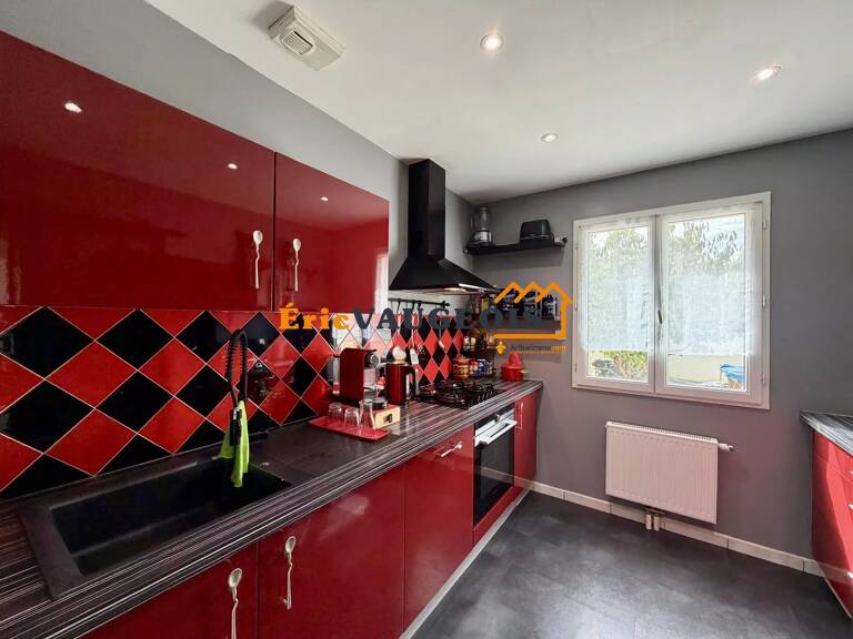 Maison 160 m². Terrain 300 m² dans Coulommiers — photo 1