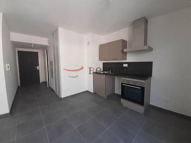 IMMEUBLE RECENT - PINEL — photo du bien