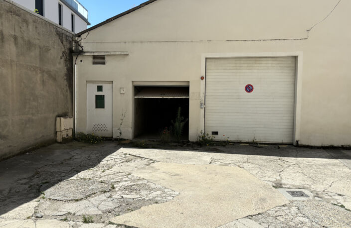 GARAGE QUARTIER LES EAUX CLAIRES — photo 3