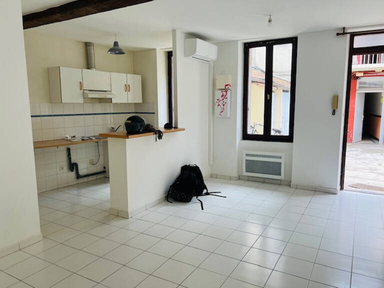 Studio 30m2 non meublé avec climatisation quartier du Busca — photo 1