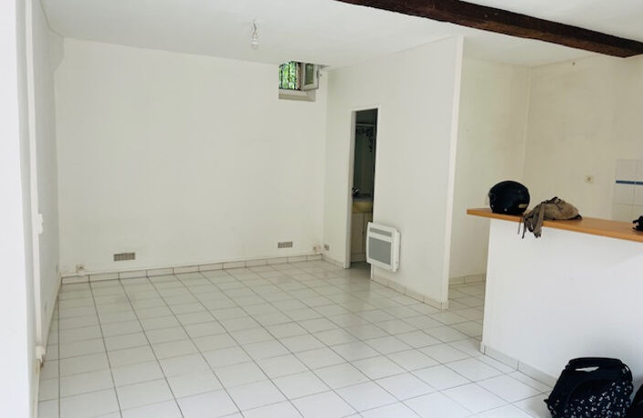 Studio 30m2 non meublé avec climatisation quartier du Busca — photo 3