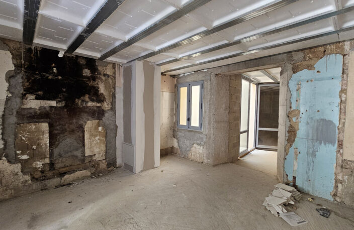 Appartement Triplex 94 m2 non aménagé — photo 4