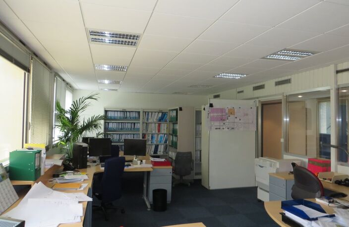 Bureau — photo 5