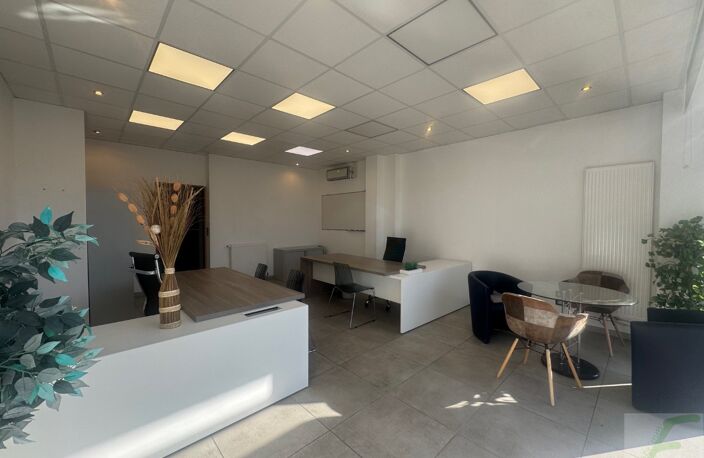 Local commercial — photo 3