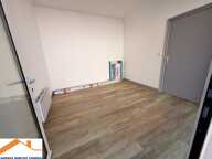 Commerce  45 m² — photo 4