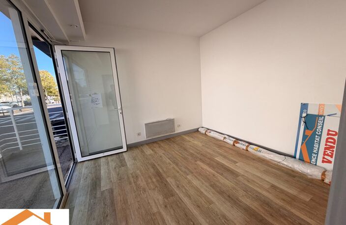 Location commerce  45 m² à Les Lucs-sur-Boulogne (85170) — photo 5