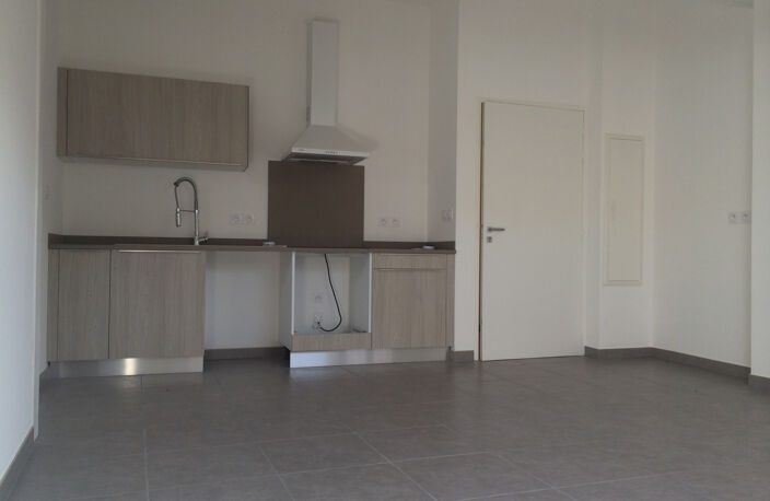 Genas, T2 de 30 m2 — photo 2