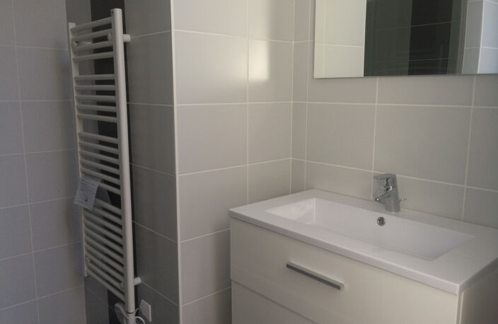 Genas, T2 de 30 m2 — photo 5