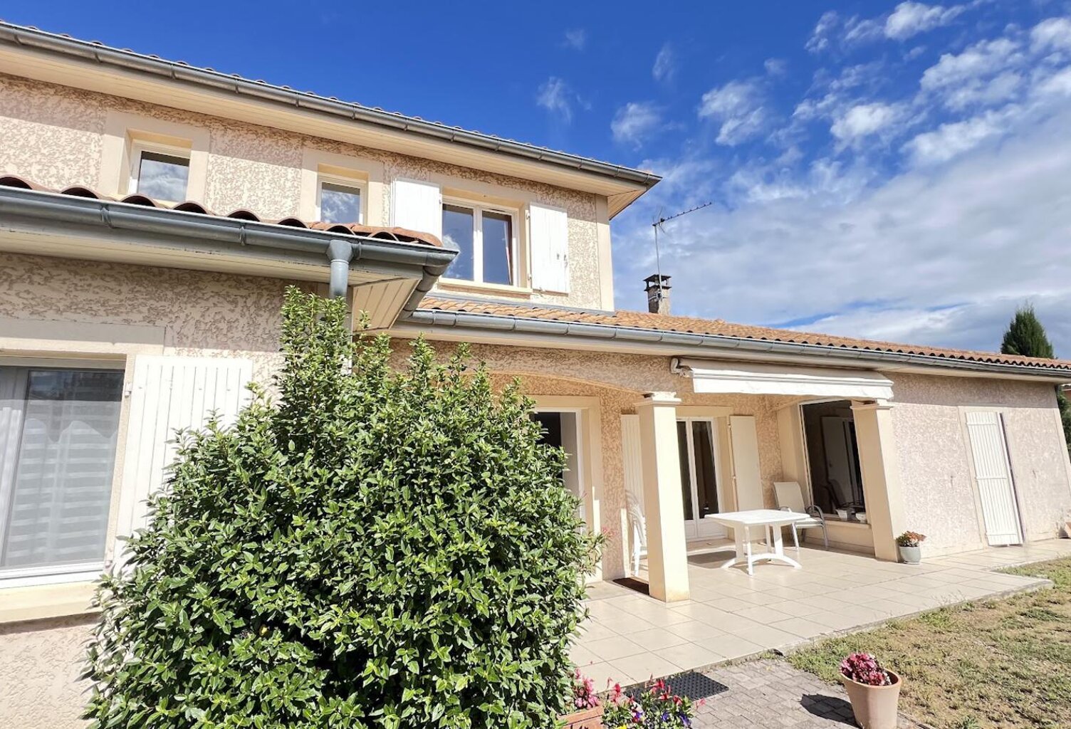 Vente maison 6 pièces 170 m² Dommartin (69380) — photo 1