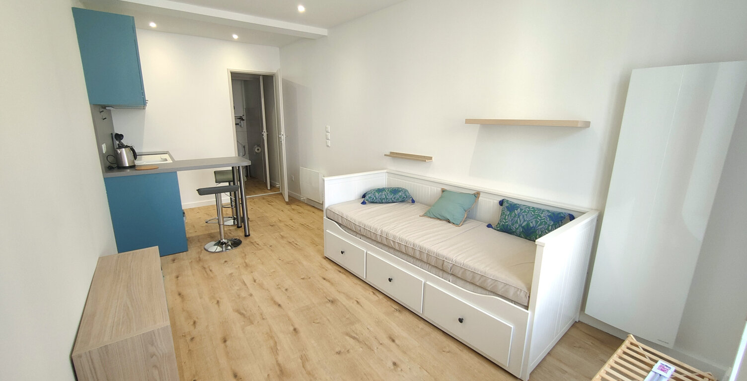 Poitiers, proche Fac - Studio refait à neuf meublé avec park — photo 1