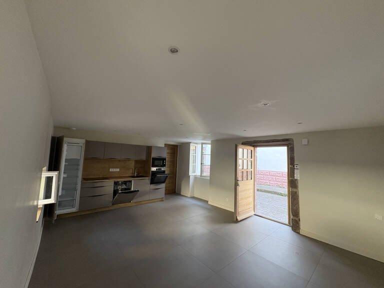 Au cœur de la ville, appartement T3 neuf en rdc — photo 1