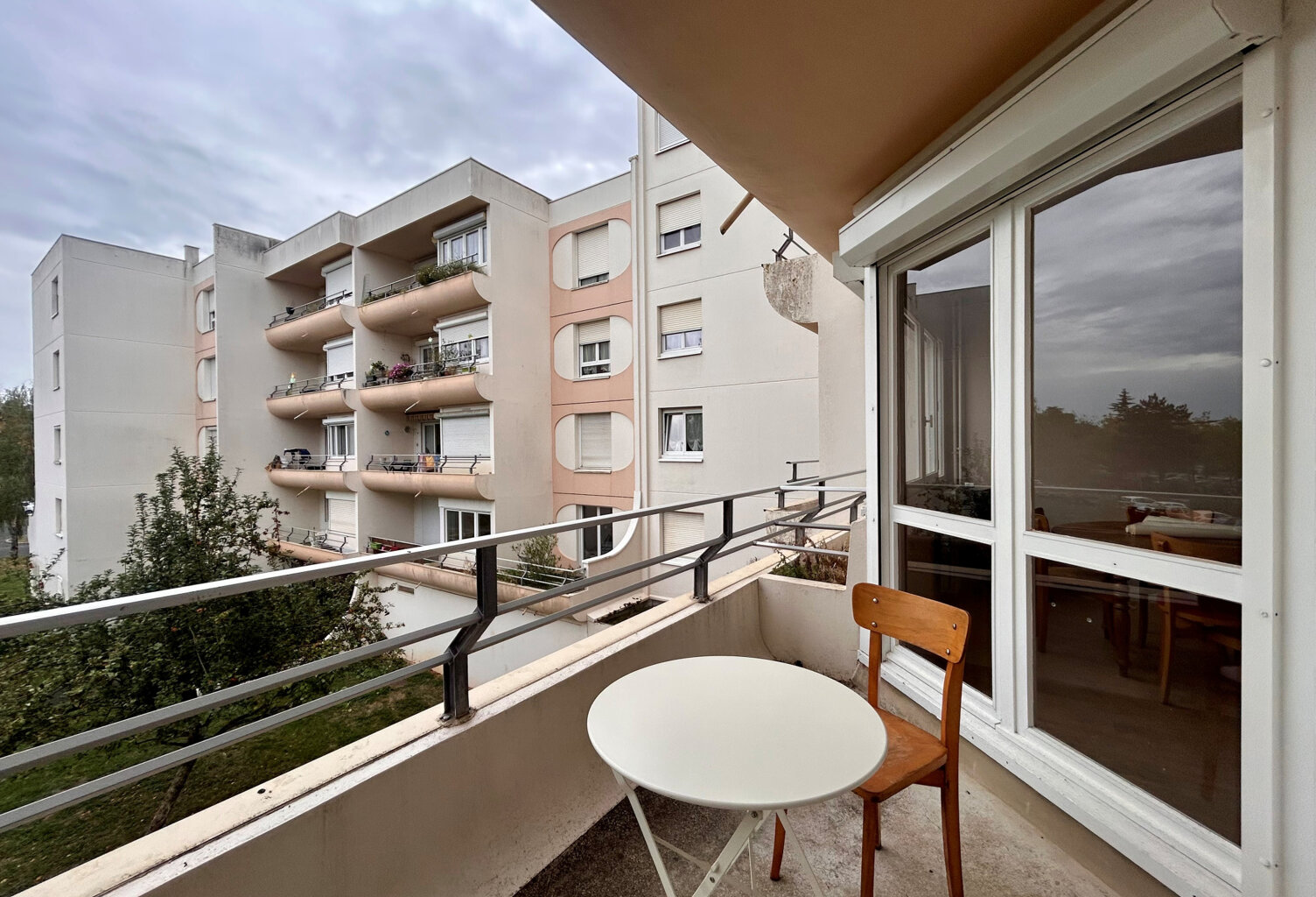 APPARTEMENT TYPE 2 - POITIERS RESIDENCE LES TERRASSES — photo 1