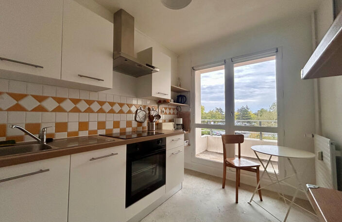 APPARTEMENT TYPE 2 - POITIERS RESIDENCE LES TERRASSES — photo 4