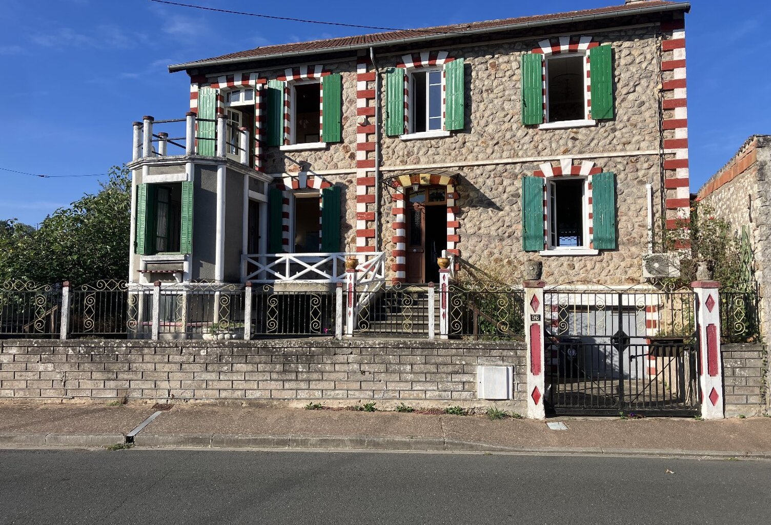 Maison — photo 1