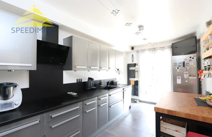 Maison familiale moderne à Périgny, 4 chambres, 131 m² — photo 4