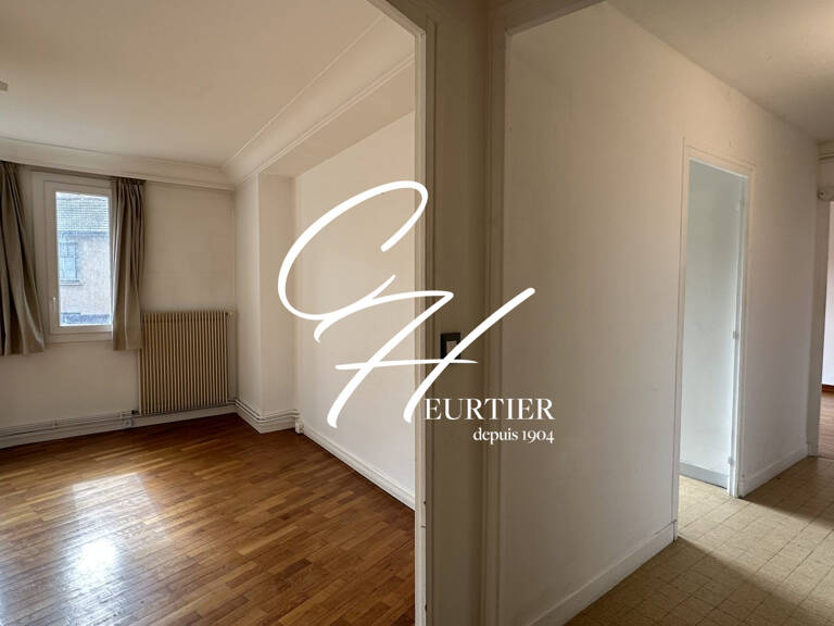 GRENOBLE - APPARTEMENT T2 - BALCON — photo 1