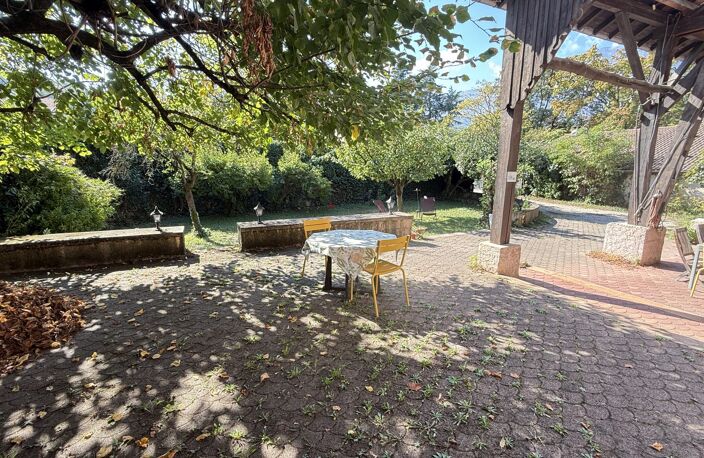 Maison familiale de 173 m² sur un terrain de 602 m² — photo 5