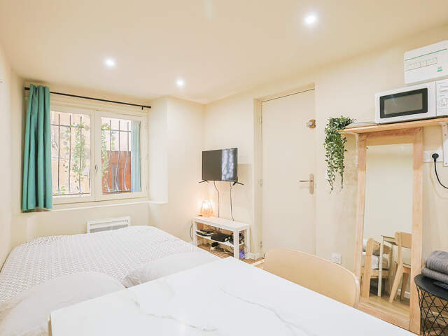 Appartement T1 entièrement rénové — photo du bien