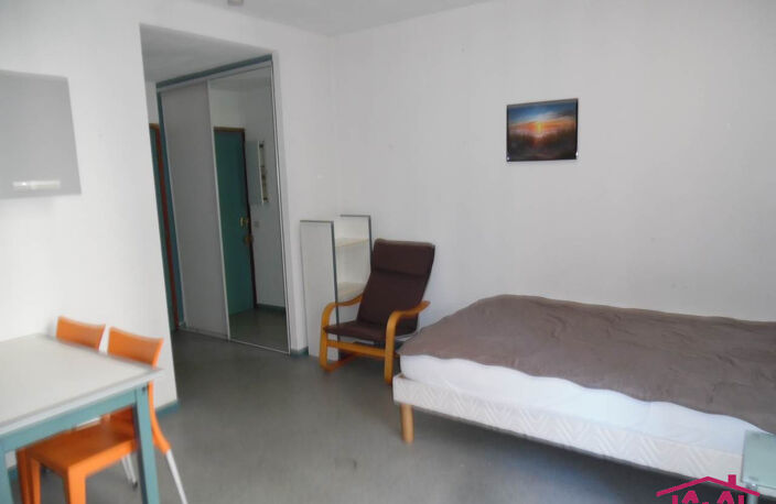 STUDIO MEUBLE GRENOBLE GARE-ALSACE-LORRAINE — photo 4