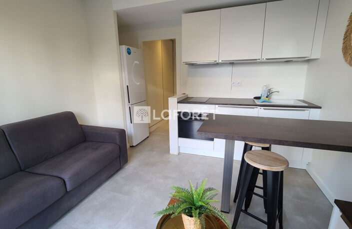 A LOUER - Studio meublé 19.65 m2 + balcon et parking - DARDILLY Centre — photo 3
