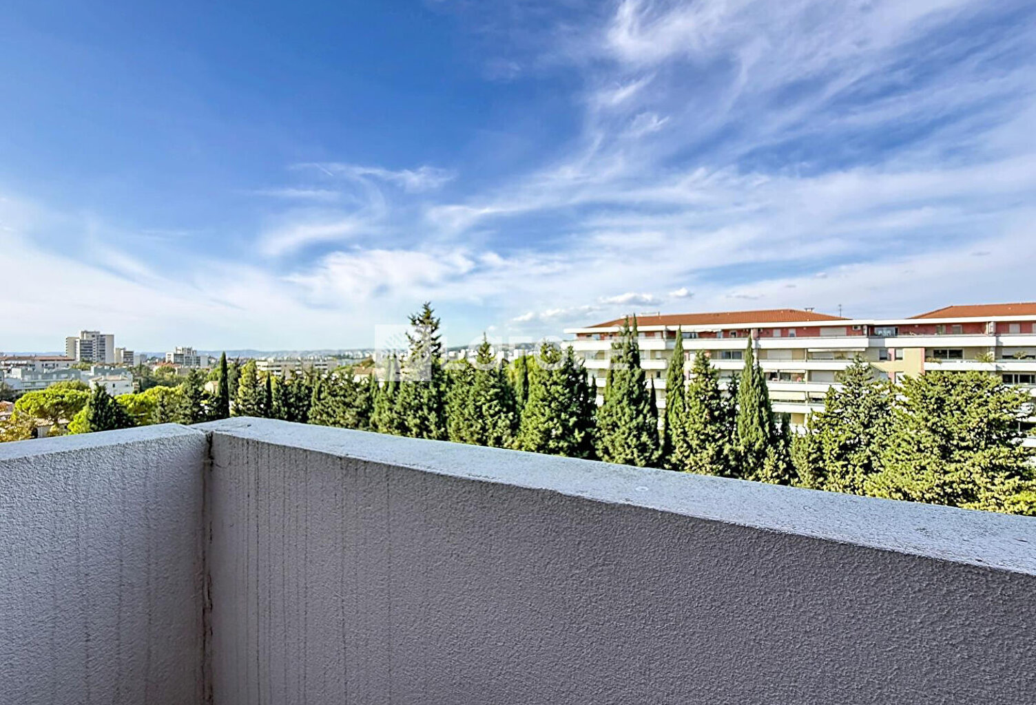 Appartement 4 pièces 85 m² à vendre - Marseille 12e Montolivet - Terrasse, dernier étage — photo 1