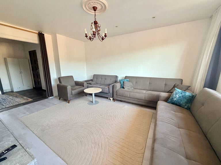 Appartement Bourgoin Jallieu 3 pièce(s) 64.64 m2 — photo 1