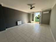 Nîmes, centre-ville, appartement 2chs, 66m2, balcon, 4ème et dernier étage, parking, cave — photo 2