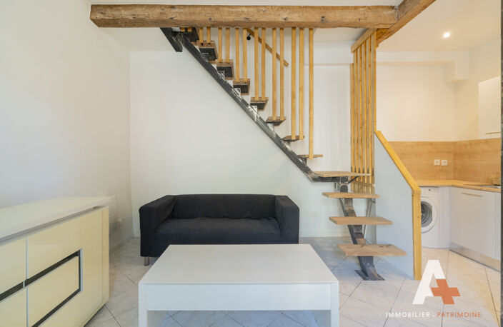 Vente Marseille 13008/ Rouet - Place Razzenti / Maison de ville — photo 2