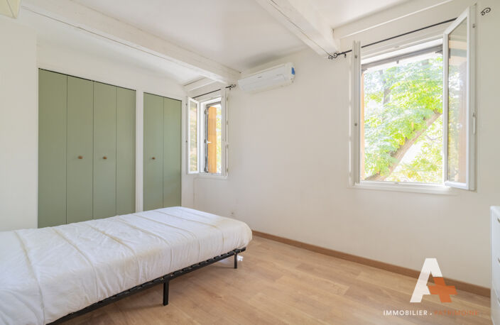 Vente Marseille 13008/ Rouet - Place Razzenti / Maison de ville — photo 4