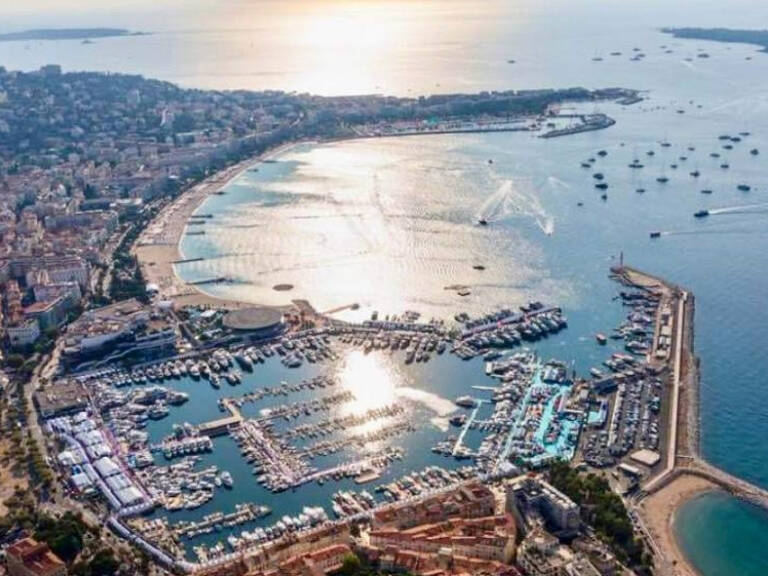 CANNES CENTRE RARE ! RESTAURANT VUE MER PANORAMIQUE SUD 160 — photo 1