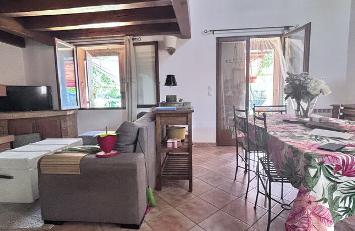 SAINT-CYR-SUR-MER   MAISON DE PLAIN-PIED 85 M2   3 CHAMBRES   TERRAIN 500 M2 PISCINABLE   GARAGE — photo 3