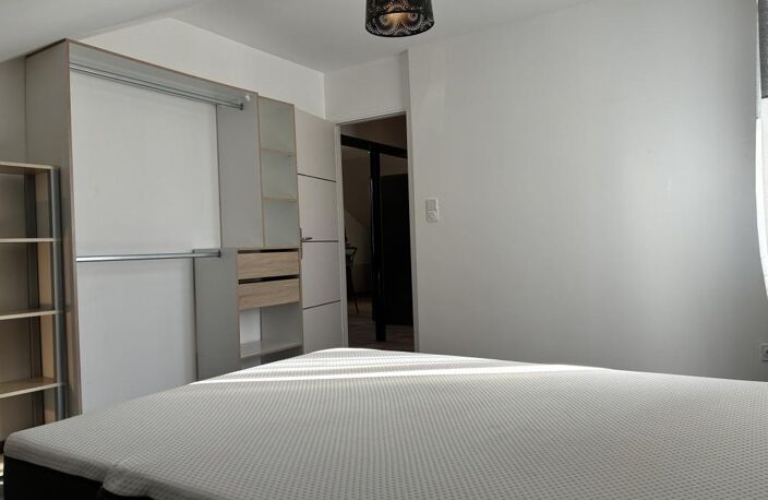 LOCATION T2BIS SEMI MEUBLE RODEZ SANS FRAIS D'AGENCE — photo 5